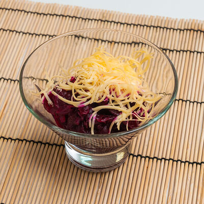 Салат из свеклы с сыром в Бон аппетит по цене 45 ₽