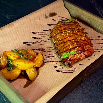 Ребрышки big медово-горчичные в Red Rocket Bar по цене 1299 ₽