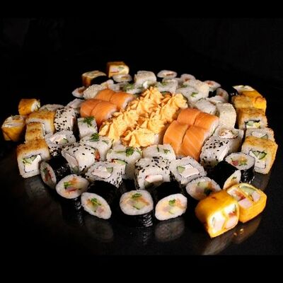 Сет Фудзияма в Bonito sushi по цене 2588 ₽