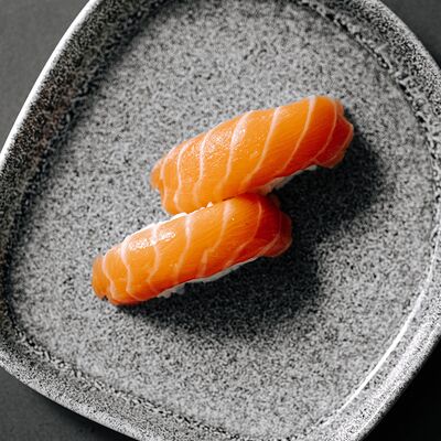 Суши Лосось в Asia рядом по цене 490 ₽