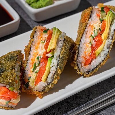 Онигири Кранч Лососьв Msushi по цене 985 ₽