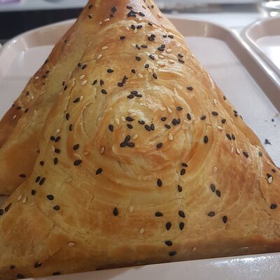 Самса с говядиной в Шаурму хочу по цене 100 ₽