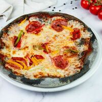 Пицца With Salami в Sadu