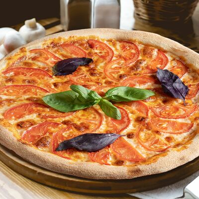 Пицца Маргарита в Вкусные Суши Premium по цене 399