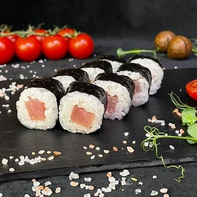 Ролл Тунецв Кусочек Италии по цене 334 ₽