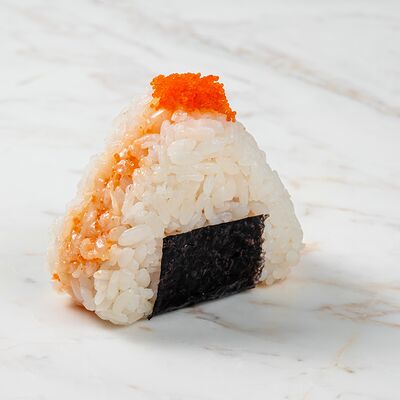 Онигири с гребешком в Satoshi Sushi по цене 440 ₽