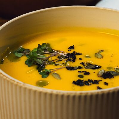 Крем-суп с тыквой на кокосовом молоке в Вода & Еда по цене 587 ₽