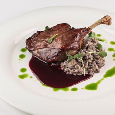 Утиная ножка конфи в Градус Баллинга по цене 860 ₽