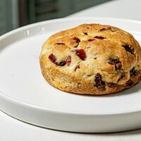 Печенье с клюквой и белым шоколадом в Saletta coffee