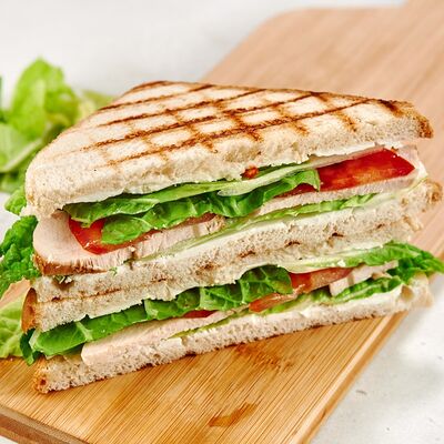 Сэндвич с курицей в Bazar по цене 179 ₽