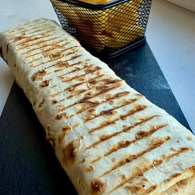 Шаурма по-кавказски в Шале по цене 390 ₽