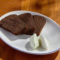 Бородинский хлеб в BBQ Beer Restaurant