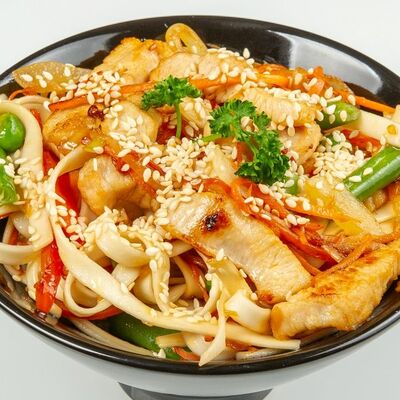 Wok индейка с соусом терияки в Японка по цене 320