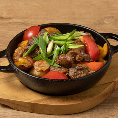 Жаркое из телятины в TeaRoom по цене 610 ₽