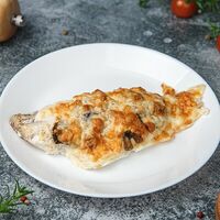 Окунь с грибами и луком в Family Food