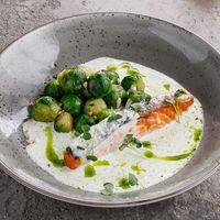 Лосось с брюссельской капустой в Вкусновица