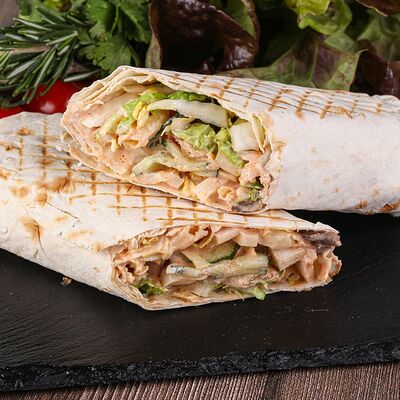 Шаурма Веган L в Мангал Кебаб по цене 325 ₽