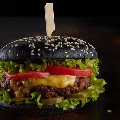 Мраморный BBQ бургер в Ragnar bar по цене 815 ₽