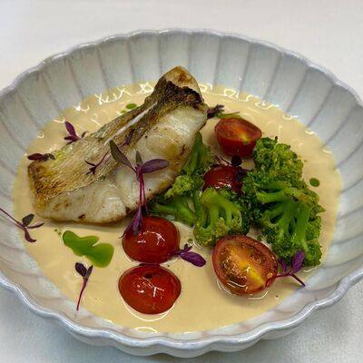 Азовский судак с овощами и сливочным соусомв Гоголь по цене 920 ₽