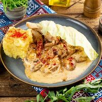 Бефстроганов куриный в Halal House