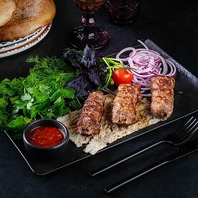 Люля-кебаб из баранины в Лаваш 1 по цене 750 ₽