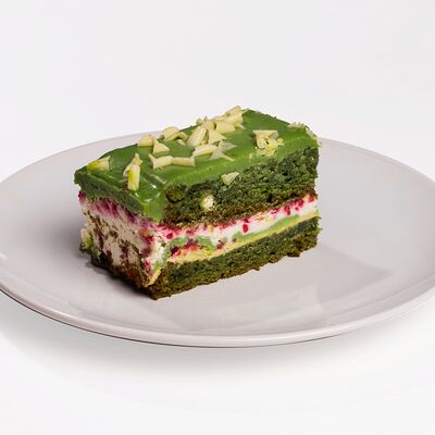 Пирожное фисташковое с малиной в Дом еды по цене 349