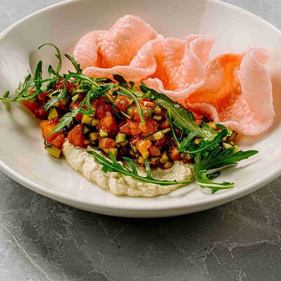 Тартар из семгив Крем кафе по цене 865 ₽