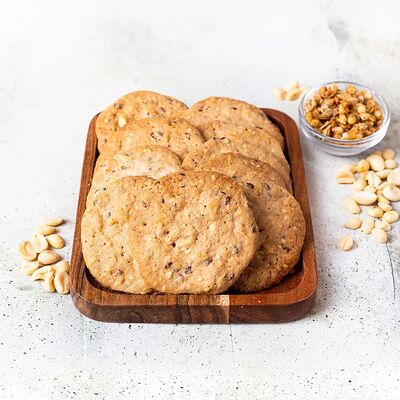 Злаковое печенье с арахисом в У Палыча. С пылу, с жару! по цене 257 ₽