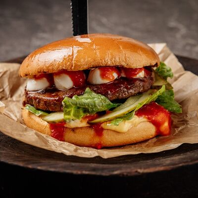 Чизбургер с двойным сыром в Cruise по цене 760 ₽