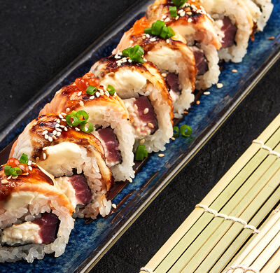 Королевский ролл с угрем в Mojo по цене 690