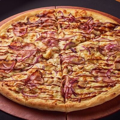 Пицца чикен-барбекю целая в Palermo Pizza по цене 1240 ₽