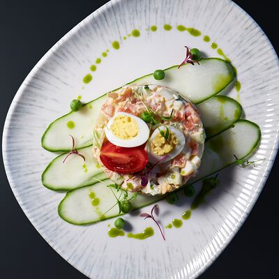 Оливье с лососем в Дача по цене 720 ₽