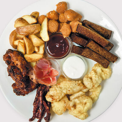 Пивной набор на двоих в Самое популярное кафе по цене 650