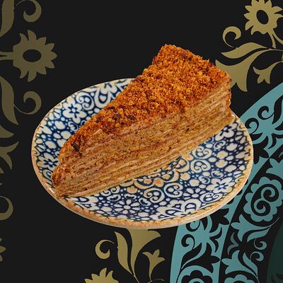 Торт Медовик в Татлы Чорсу Халяль по цене 319 ₽