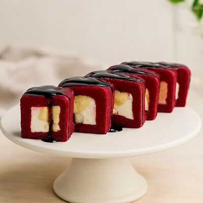 Ролл Редс в WoKING по цене 400 ₽