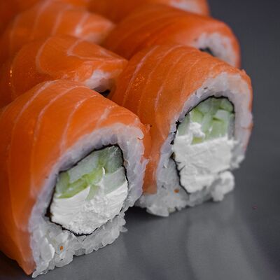 Филадельфия лосось в Суши Кото по цене 813 ₽