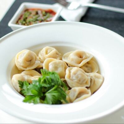 Пельмени Как дома отварные в Вятский чебурек по цене 310 ₽