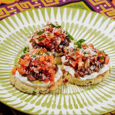 Соленые сырники в Taqueria by mexico crew по цене 750 ₽