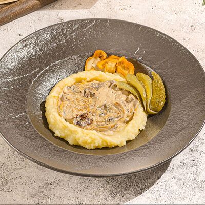 Бефстроганов в Stories по цене 850 ₽