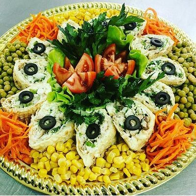 Лаваш-ролл с курицей в АУ по цене 550 ₽