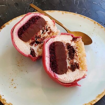 Пирожное Пряная вишня в Tortterry по цене 180