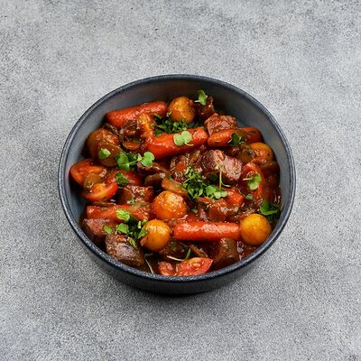 Азу из говядины в 1st Gallery Lounge по цене 1114 ₽