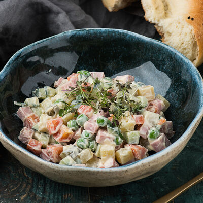 Салат Оливье в ЛарисуВаннуХочу по цене 300