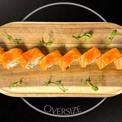 Филадельфия с огурцом в Oversize Sushi по цене 1100 ₽