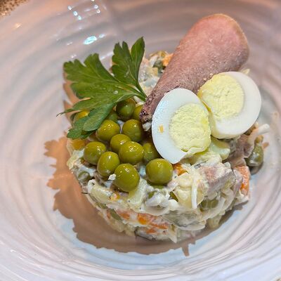 Оливьес языком в Огонь да Мясо по цене 510 ₽