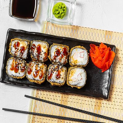 Темпура с крабом и курицей в Halal SushiRolls по цене 379 ₽