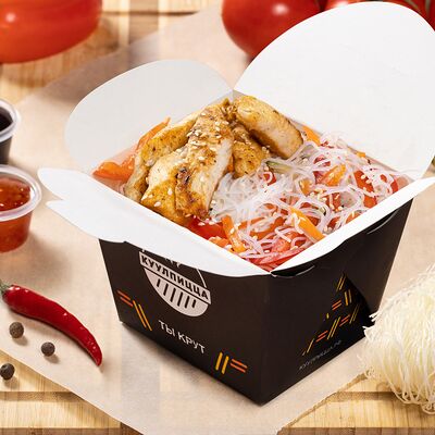 Вок Премиум Сливочная фунчоза с курицейв Шаурма Куулпицца по цене 645 ₽