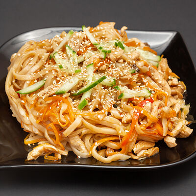 Вок классический в Royal fish по цене 265 ₽