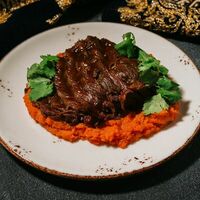 Говяжье щечкив Ташкент