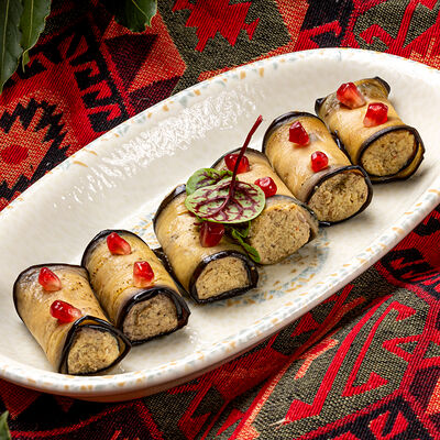 Баклажаны с орехами в Хмели & Сунели по цене 550 ₽